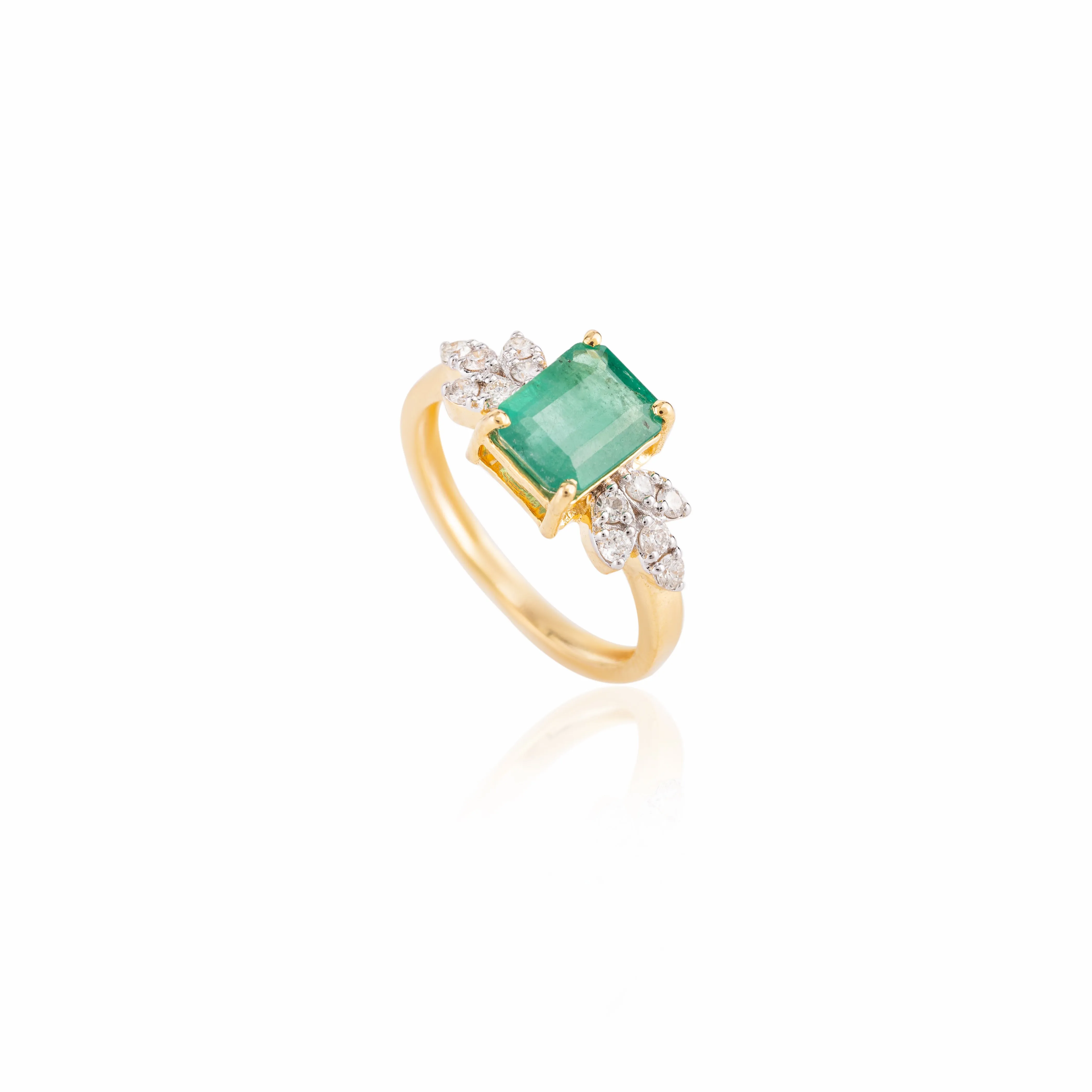 14K Gold Emerald Diamond Wedding Ring