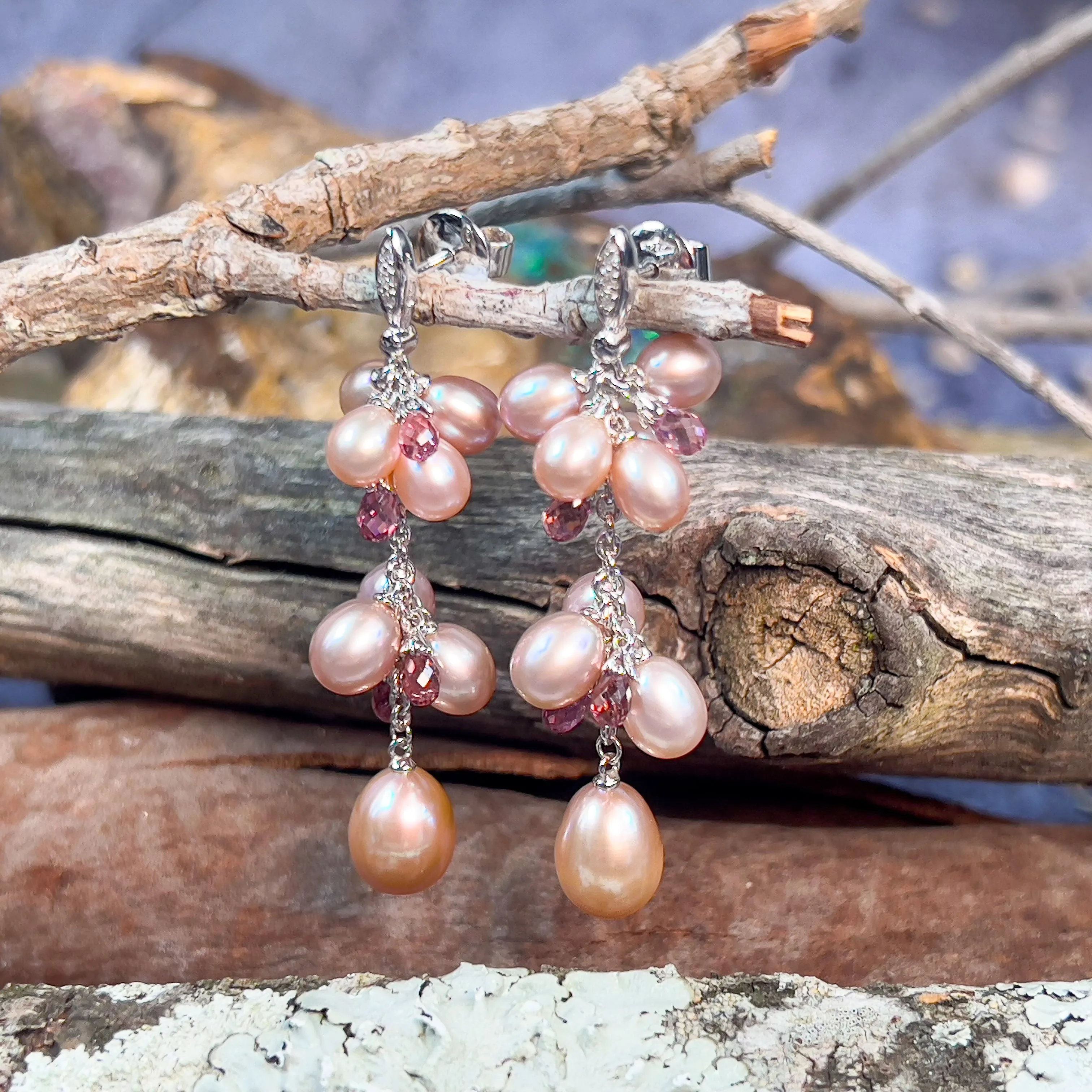 18kt White Gold Pearl, Diamond, Pink Sapphire dangling earrings