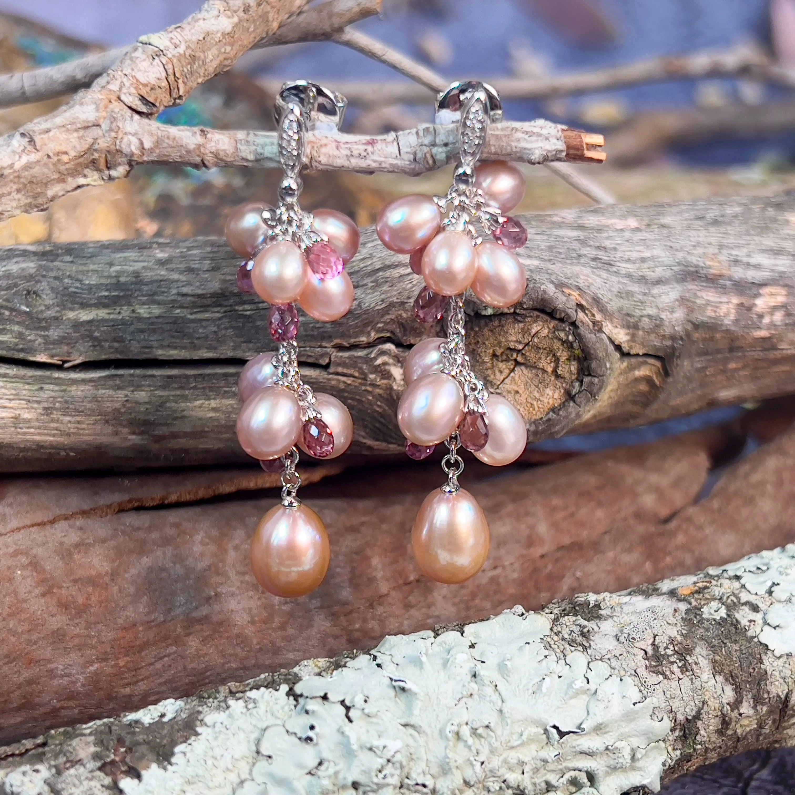 18kt White Gold Pearl, Diamond, Pink Sapphire dangling earrings