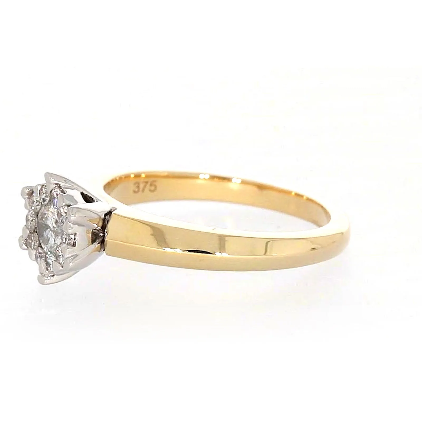 9ct Two Tone Gold Round Brilliant Cut with 0.50 Carat tw of Diamonds Ring