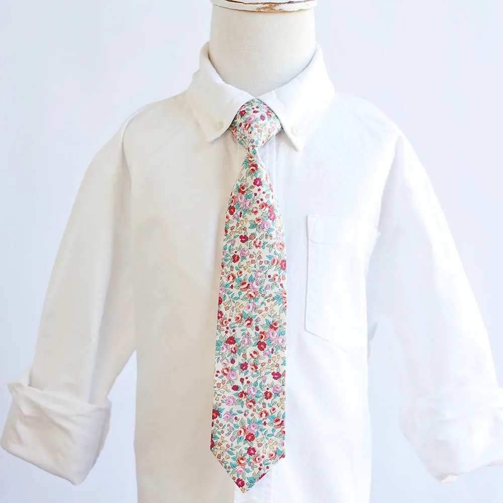 Boy's Bow Tie / Blossoms In Red