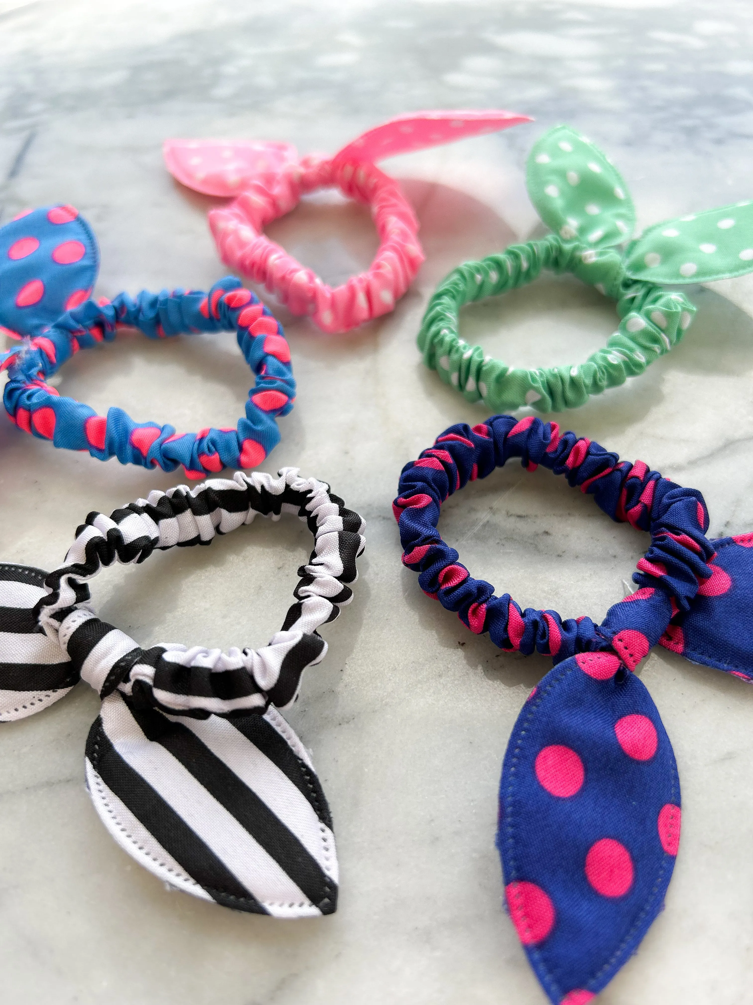 Proud Poppy 5 Pack Bow Hair Ties